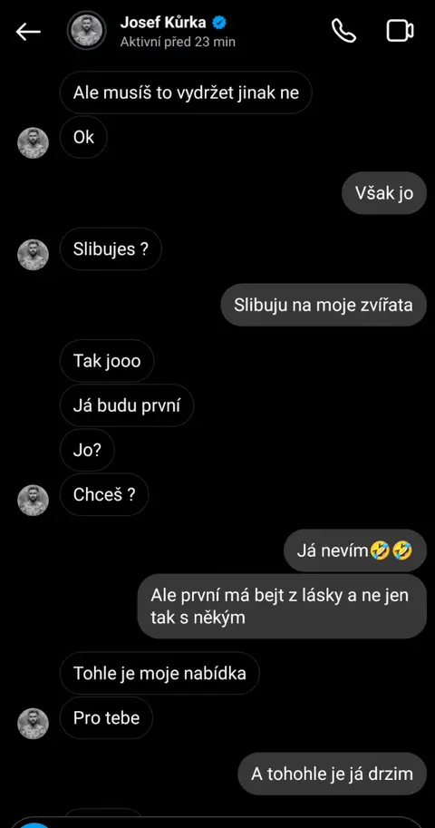 Konverzace Josefa Kůrky s nezletilou — screenshot 02 z 21