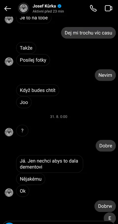 Konverzace Josefa Kůrky s nezletilou — screenshot 05 z 21