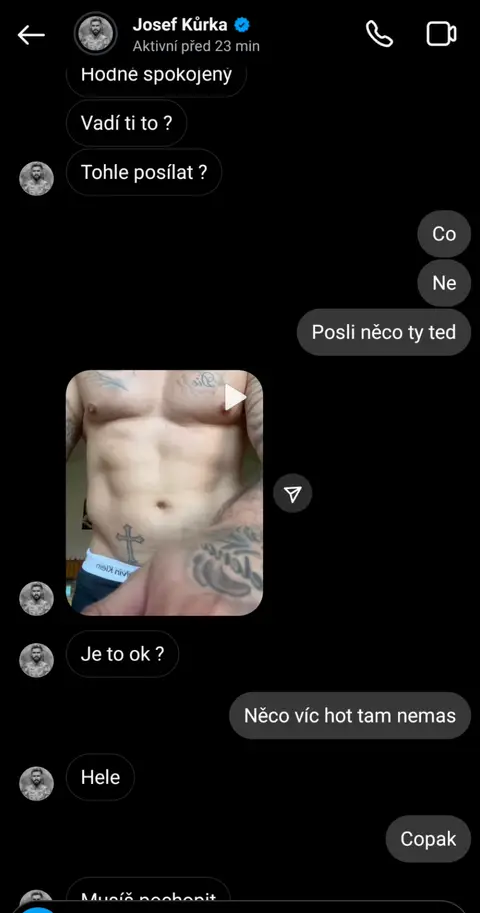Konverzace Josefa Kůrky s nezletilou — screenshot 11 z 21